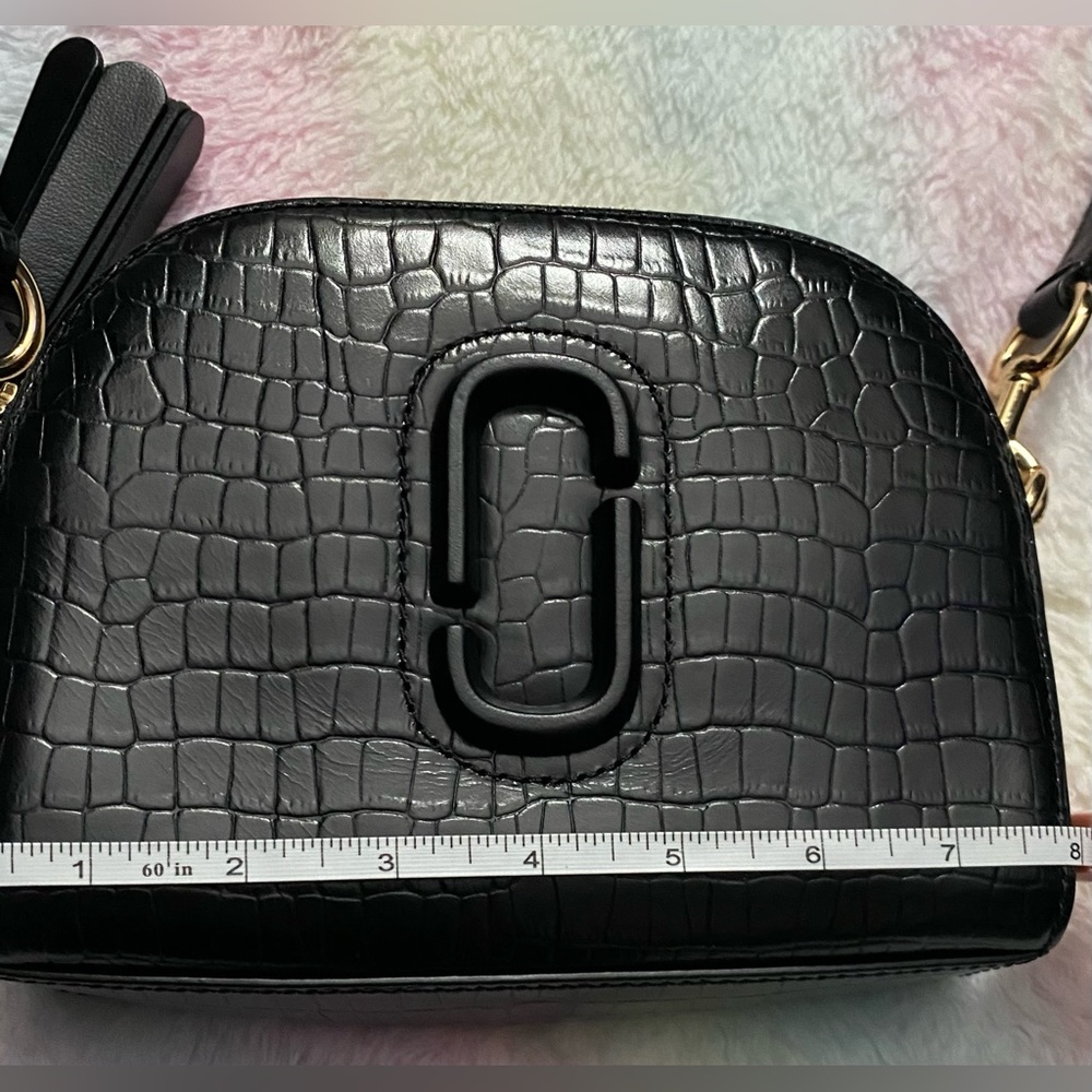 MARC JACOBS